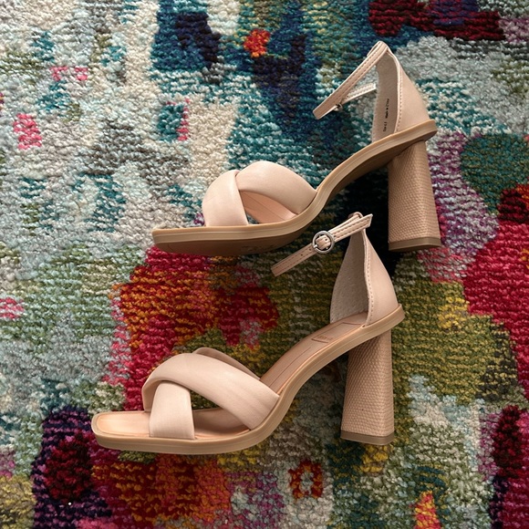 Dolce Vita Farah Ankle Strap Sandals - Picture 3 of 5